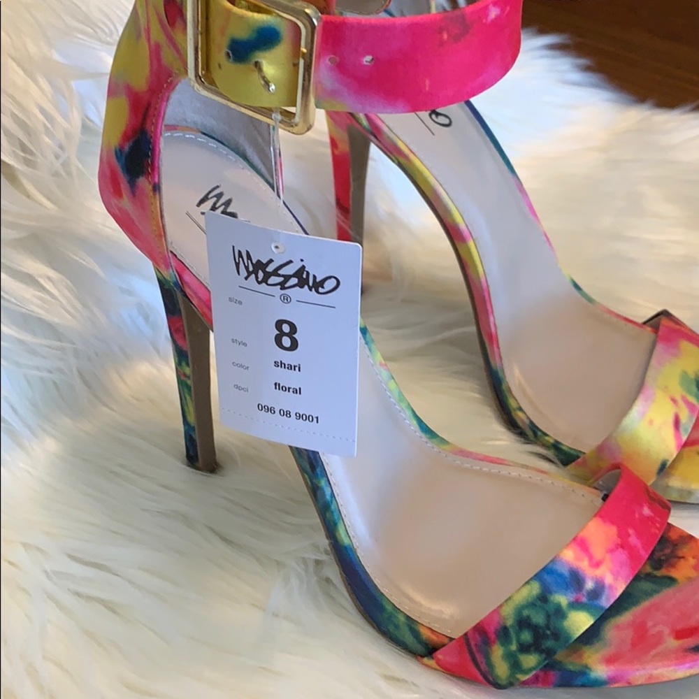 Beautiful Floral Spring Heels - Picture 4 of 6